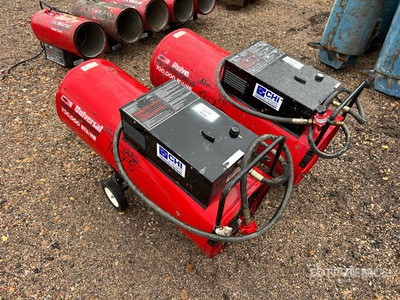 Quantity of (2) Universal 700000 BTU Radiateur