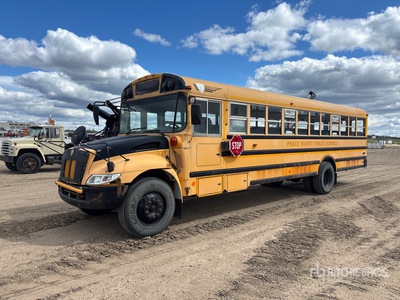 2007 International PB105 4x2 44-Seat School Bus
