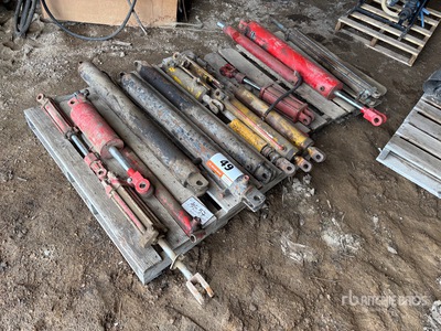 Quantity of Miscellaneous Hydraulic Cylinder