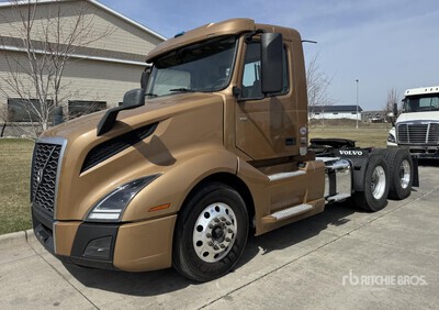 2023 Volvo VNL 42 T300 Cabina per trattore stradale