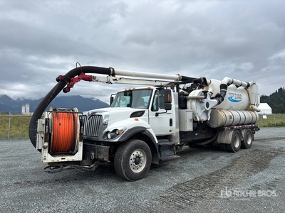 Vactor 2100 Plus on 2011 International SF537 6x4 Sewer Cleaner Truck