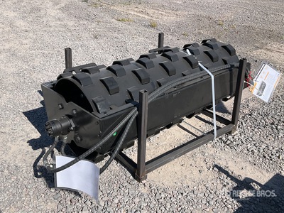2026 GIYI CW70 59 in Rodillo para Minicargador (Sin Usar) / Padfoot (Unused)