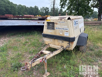 Ingersoll-Rand P175WJD 175 cfm Mobile Air Compressor