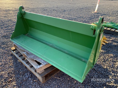 2022 KerFab E4118 1800 mm Q/C Multi-Purpose Ag Tractor Bucket (Unused)