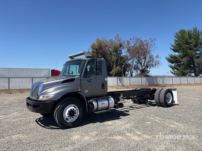 2019 International 4300 4x2 Fahrgestell