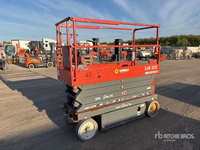 2017 Skyjack SJIII 3226 Electric Scissor Lift