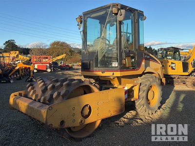 Cat CP433E Padfoot Drum Compactor