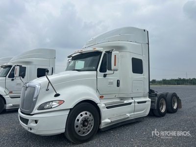 2015 International ProStar 6x4 Tractocamion con Dormitorio / Tracteur routier couchette