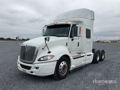 2015 International ProStar 6x4 Tractocamion con Dormitorio / T/A Sleeper Truck Tractor
