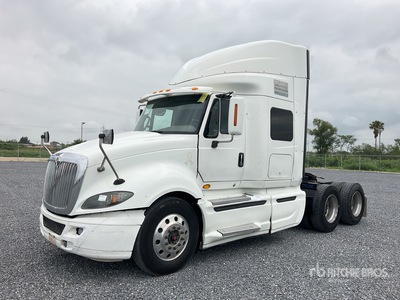 2015 International ProStar 6x4 Tractocamion con Dormitorio / トラックトラクター(T/A)