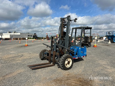 2006 Princeton E2-3RVX 5000 lb 3x3 Truck Mounted Forklift