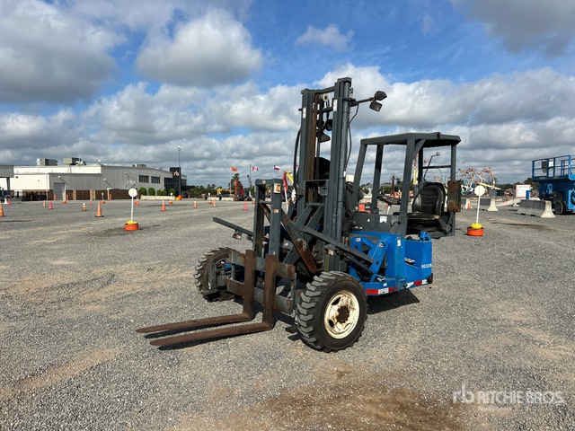 2006 Princeton E2-3RVX 5000 lb 3x3 Truck Mounted Forklift