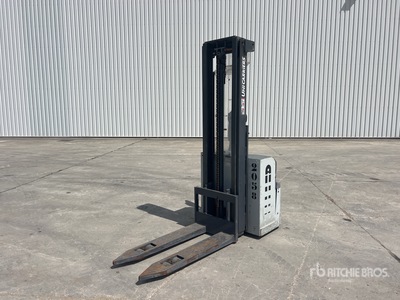 2015 UniCarriers PSH160ST320 Chariot Elevateur Forklift