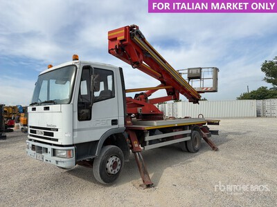 Oil&Steel on Iveco Eurocargo 4x2 Bucket Truck