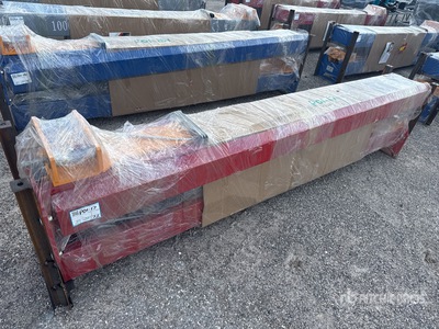 2026 TPL-RED 2 Post 4500 kg 2 Post 10000 lb Vehicle Lift (Unused)