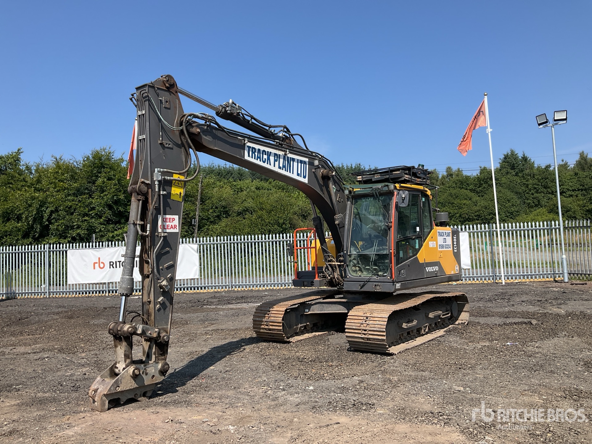 2022 Volvo EC140EL Tracked Excavator
