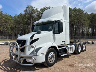 2020 Volvo VNL300 6x4 T/A Day Cab Truck Tractor