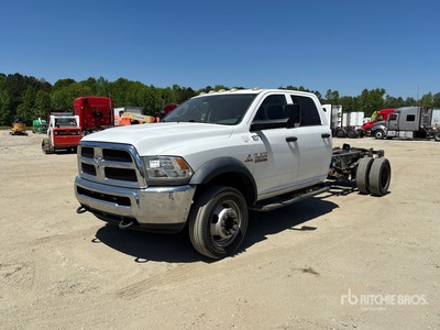 2015 Ram 4500HD 4x2 Crew Cab Cab & Chassis