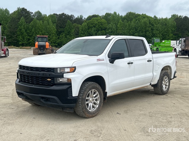 2021 Chevrolet Silverado 1500 4x4 Crew Cab Pickup