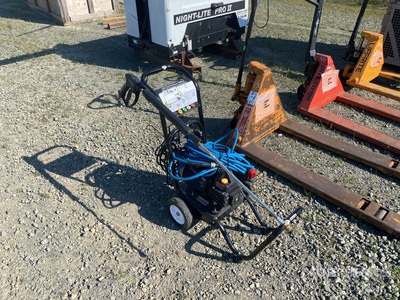 Mi-T-M 1400 Pressure Washer