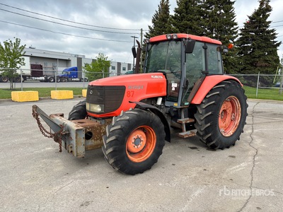 2006 Kubota M125X 4WD Tractor