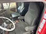 Cab with Seats/armrests