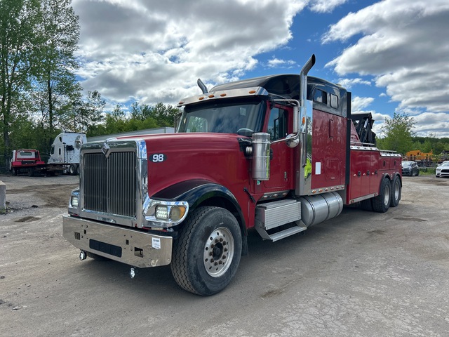 2007 International 9900 6x4 Sleeper Tow Truck