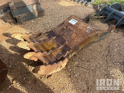 LiuGong 26 in Excavator Thumb