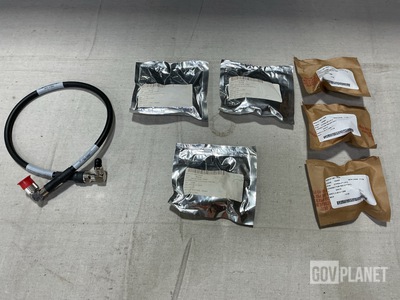 (382) Receptacle Connectors, (18) Electrical Plug Connectors & Assorted Items