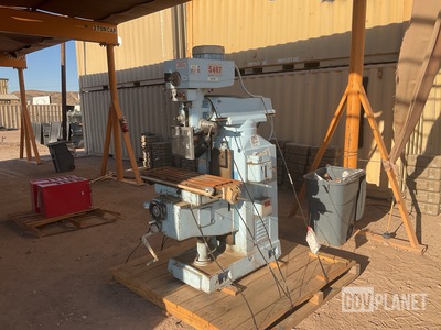 MV-3 Vertical Swivel Head Milling Machine