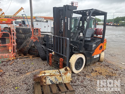 2023 Doosan G25E-7DF Cushion Tire Forklift (Inoperable)