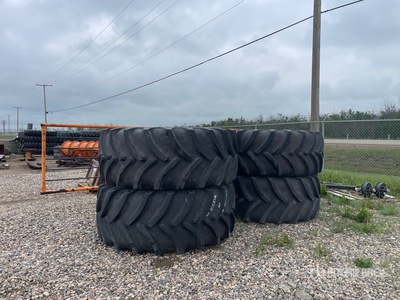 Quantity of (4) Goodyear 800/55R46 Neumáticos