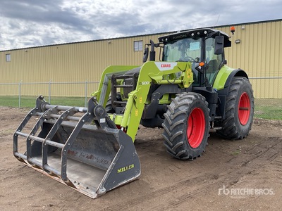 2018 Claas Axion 820 4WD Tractor (Inoperable)