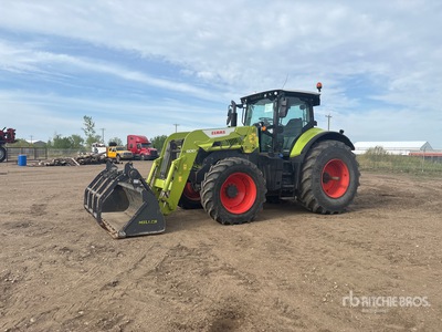 2018 Claas Axion 820 4WD Tractor
