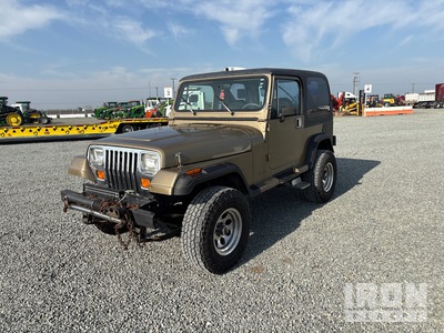 1990 Jeep Wrangler 4WD SUV