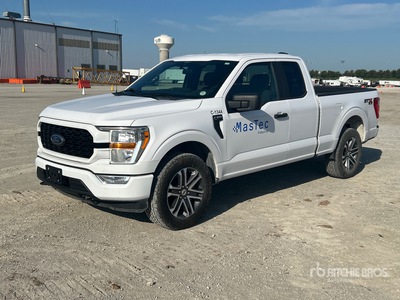 2021 Ford F-150 STX 4x4 Extended Cab Pickup