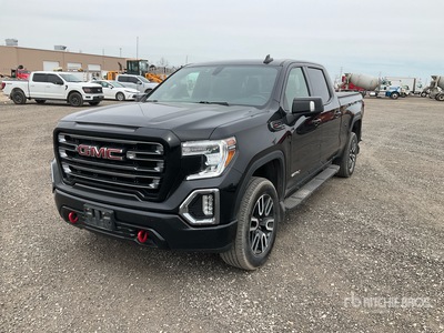 2022 GMC Sierra 1500 AT4 4x4 Crew Cab Pickup