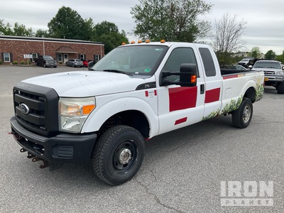 2012 Ford F-350 4x4 XL Pickup