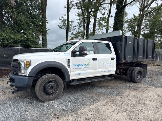 2018 Ford F-450 XL 4x2 Crew Cab Flatbed Dump Truck 2018 Ford F-450 XL 4x2 Crew Cab Flatbed Dump Truck