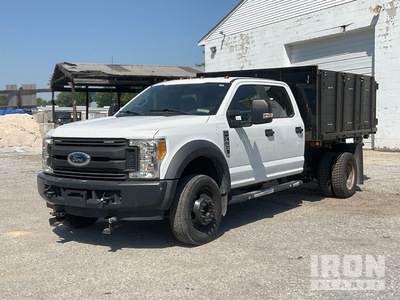 2017 Ford F-450 XL 4x2 Crew Cab Autocarro ribaltabile con pianale fisso