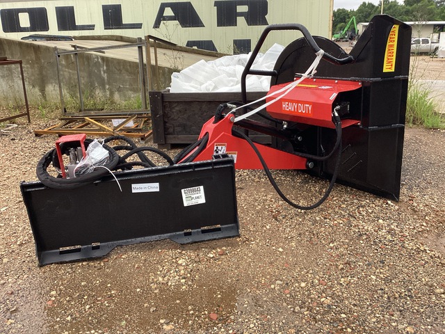 Raytree RABC44 Skid Steer Articulating Brush Cutter - Unused Raytree RABC44 Skid Steer Articulating Brush Cutter - Unused