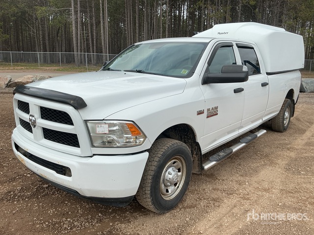 2015 Ram 2500 2015 Ram 2500 4X2 Crew Cab Pickup