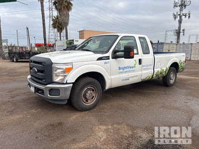 2016 Ford F-250 XL 4x2 Extended Cab Pickup