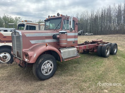 Kenworth W900 6x4 Day Cab Truck Tractor (Inoperable)