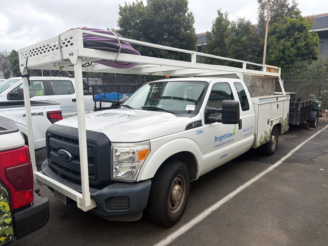 2016 Ford F-250 XL 4x2 Extended Cab Utility Truck