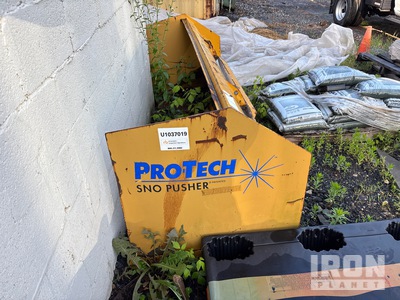 ProTech 8 ft Snow Pusher Box
