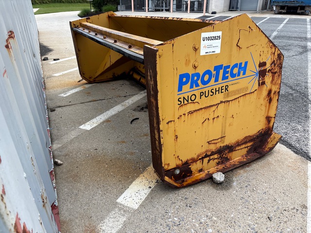 Pro-Tech PB08S 8 ft 1 Way Snow Pusher - Fits Skid Steer Loader Pro-Tech PB08S 8 ft 1 Way Snow Pusher - Fits Skid Steer Loader