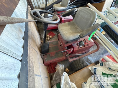Toro GreensPro 1240 Greens Roller  (Inoperable)