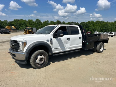 2019 Ford F-550 XL 4x4 Crew Cab Flatbed Truck