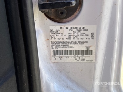 2016 Ford F-250 XL 4x2 Extended Cab Pickup